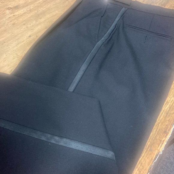 Black Pleated 100% Wool Tuxedo Pants - Weddings, Band, Special Events - Picture 2 of 8